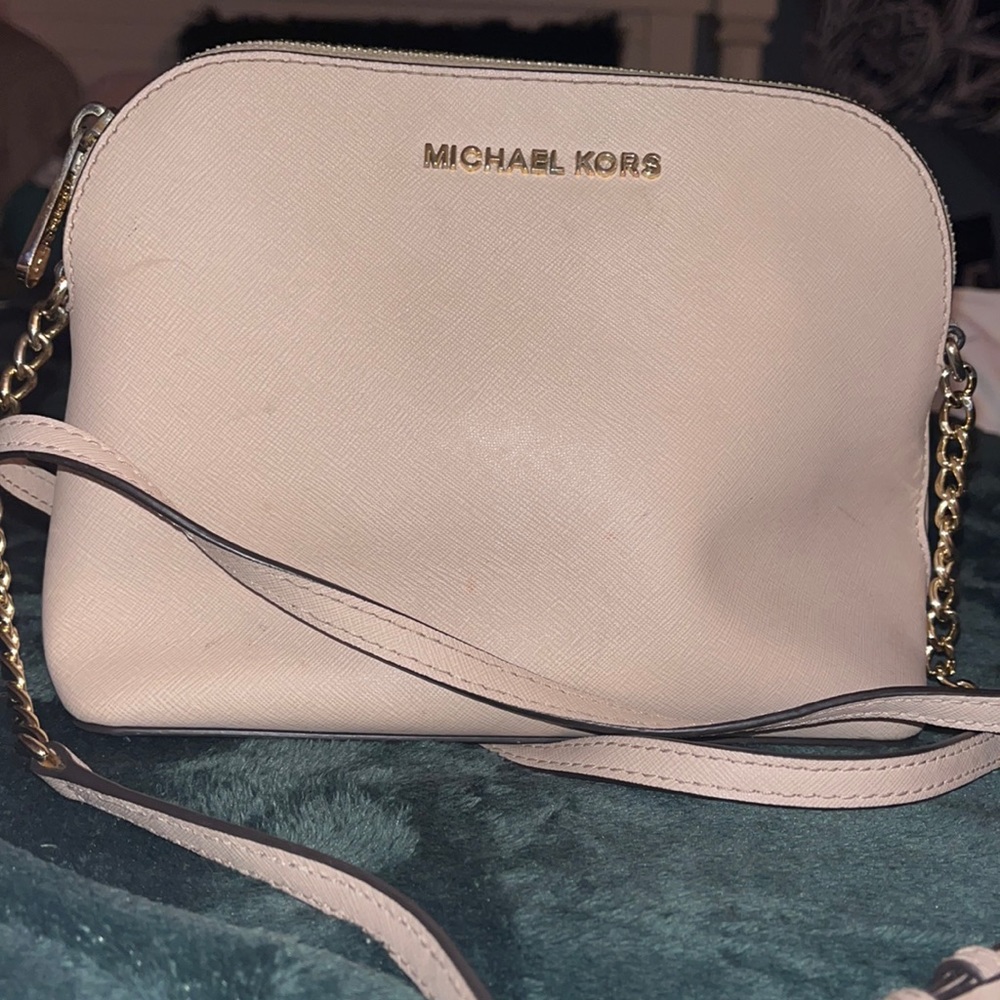 Micheal Kors Light Rose pink crossbody bag.